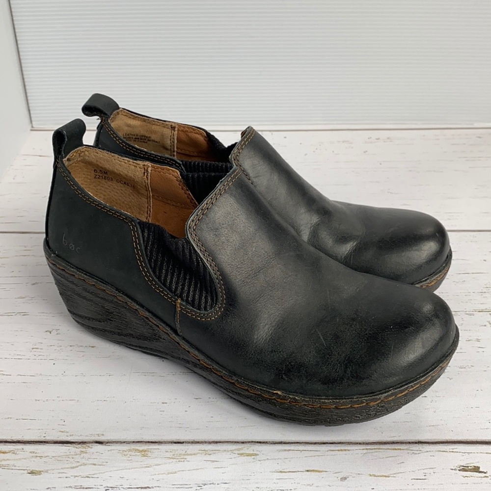 b.o.c. Black Leather Wedge Shoes